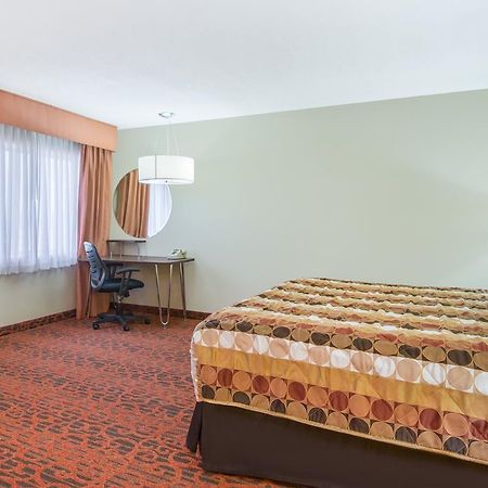 Motel Super 8 By Wyndham Portales Extérieur photo